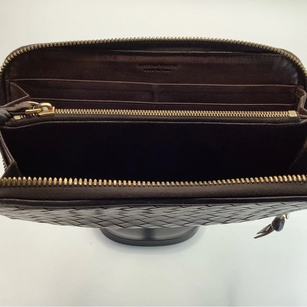 Bottega Veneta Intrecciato Brown Woven Leather Zip Around Wallet